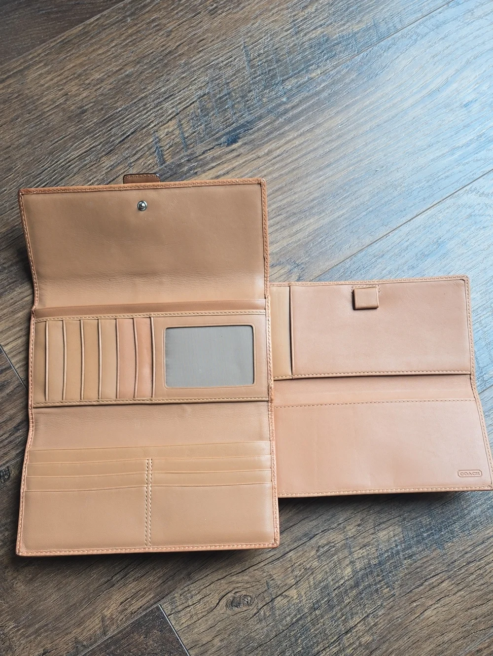 Vintage Coach Soho Signature Buckle Wallet